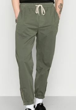 AllSaints ONTAKE TROUSER - Trousers - Tarnished Grey