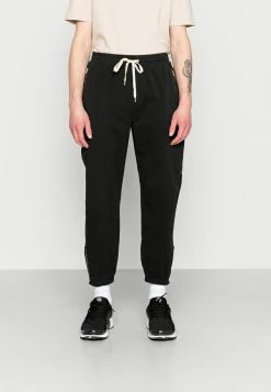 AllSaints ONTAKE TROUSER - Trousers - Koto Black