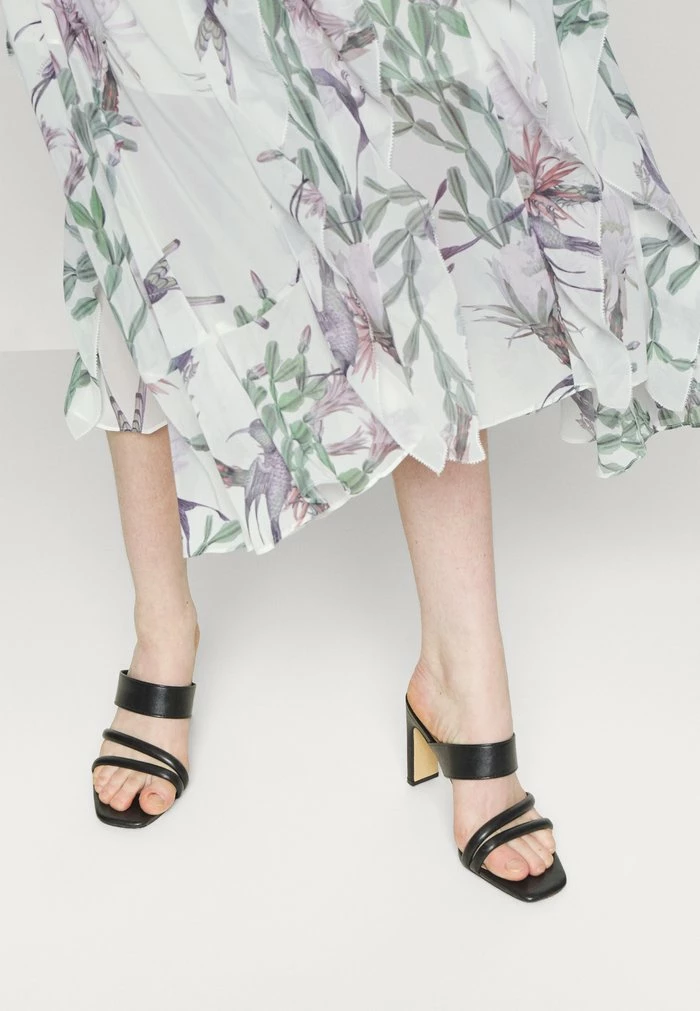 FALI SENJA DRESS - Cocktail dress / Party dress - white AllSaints FALI SENJA DRESS - Cocktail Dress / Party Dress - White -AllSaintsSales 45b293c5097d4090b75d4af3ff2f4508