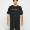 AllSaints ADDITIVE CREW - Print T-shirt - Washed Black -AllSaintsSales 467aedcbd80f4730b9f499711293cf21