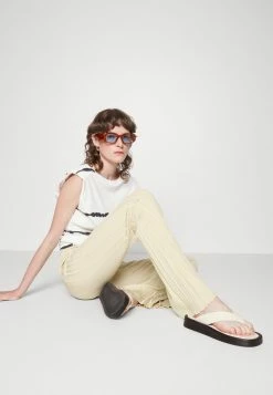 AllSaints TANK - Print T-shirt - Chalk White -AllSaintsSales 537cf859771f4bb78c016192d3006981