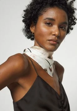 AllSaints ALEXIA - Top - Black -AllSaintsSales 9a654d0c063e4abda098e5aff2be4dab