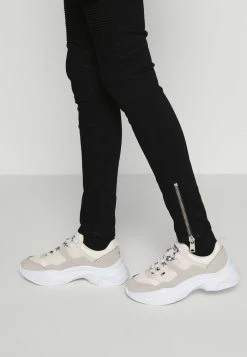 AllSaints MILLER BIKER - Jeans Skinny Fit - Black -AllSaintsSales c9748f7cd86741f2a6b8567ef456c249