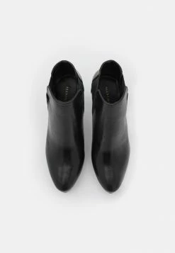 AllSaints SARRIS - Platform Ankle Boots - Black -AllSaintsSales e719df007523474c9e422fbf5577395b