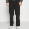 AllSaints GROVE TROUSER - Trousers - Washed Black -AllSaintsSales ecdb13159e744930b0a58019d33ebbc6