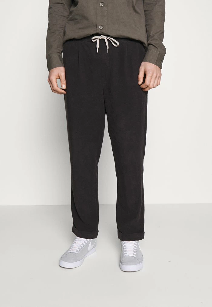 GROVE TROUSER - Trousers - washed black AllSaints GROVE TROUSER - Trousers - Washed Black -AllSaintsSales ecdb13159e744930b0a58019d33ebbc6