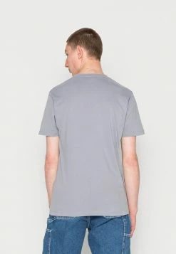 AllSaints BRACE CREW - Basic T-shirt - Dawn Blue -AllSaintsSales fa7bbd77ed2d47e086d7132003ab14a9